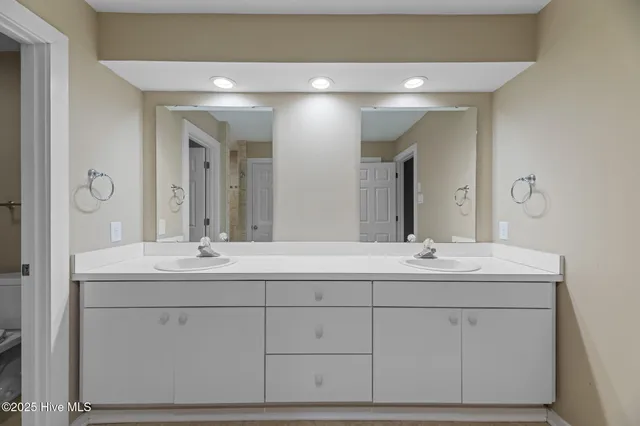 $509,000 | 5 Batts Hill Road, Unit 5, New Bern, NC 28562