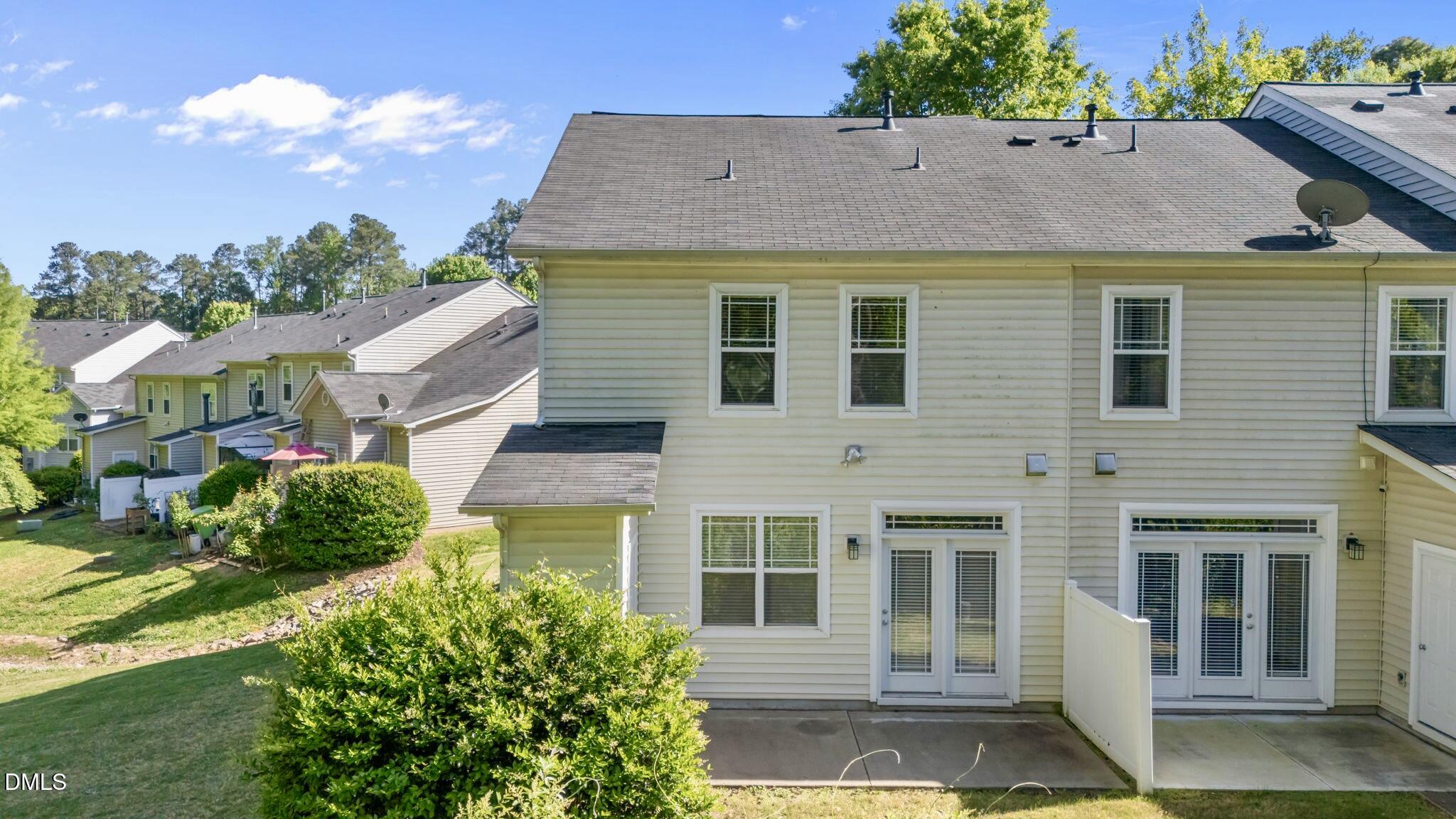 4724 Altha Street Raleigh, NC 27606 - Photo 9 of 43 4-web-or-mls