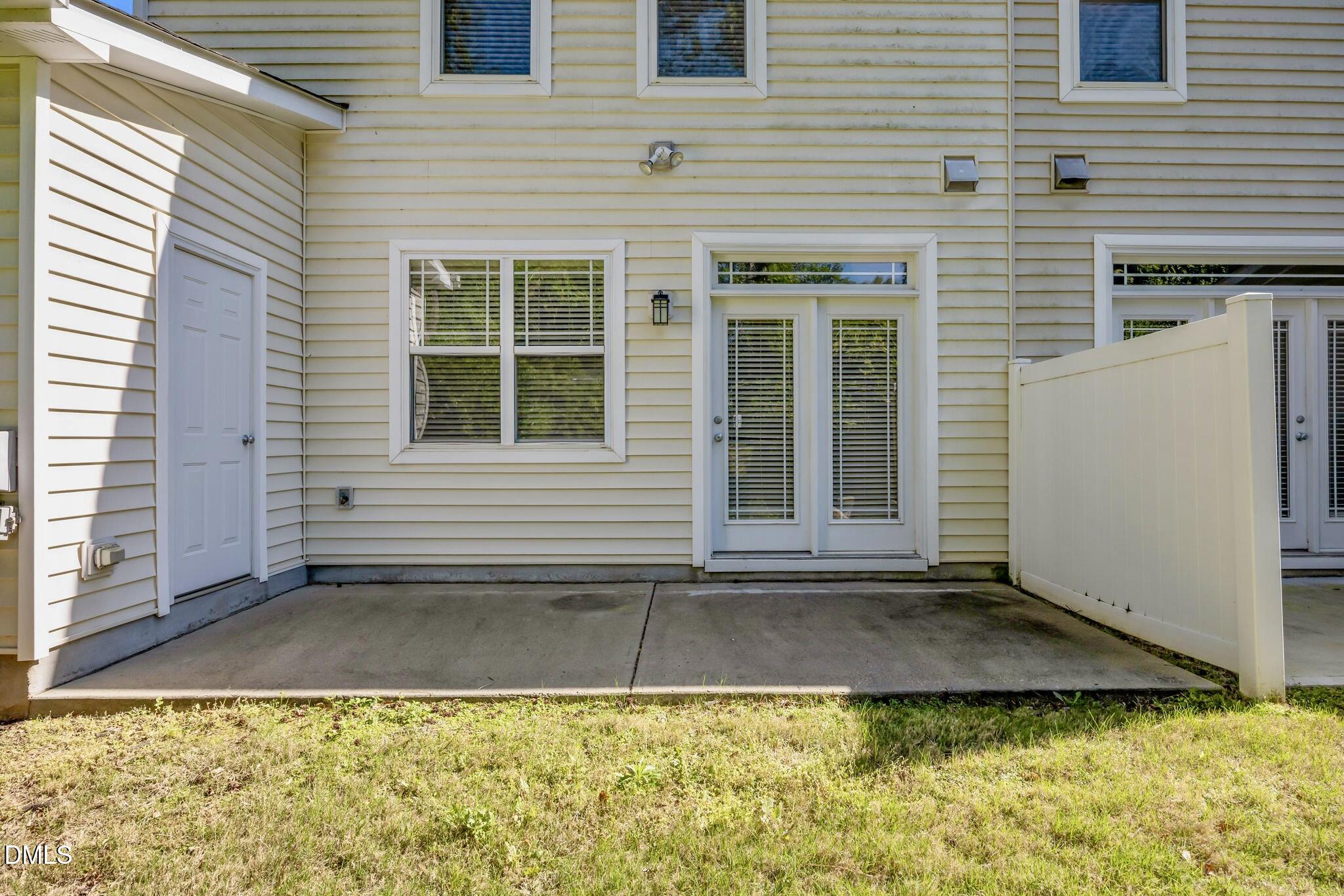 4724 Altha Street Raleigh, NC 27606 - Photo 10 of 43 9-web-or-mls-09-img_9953