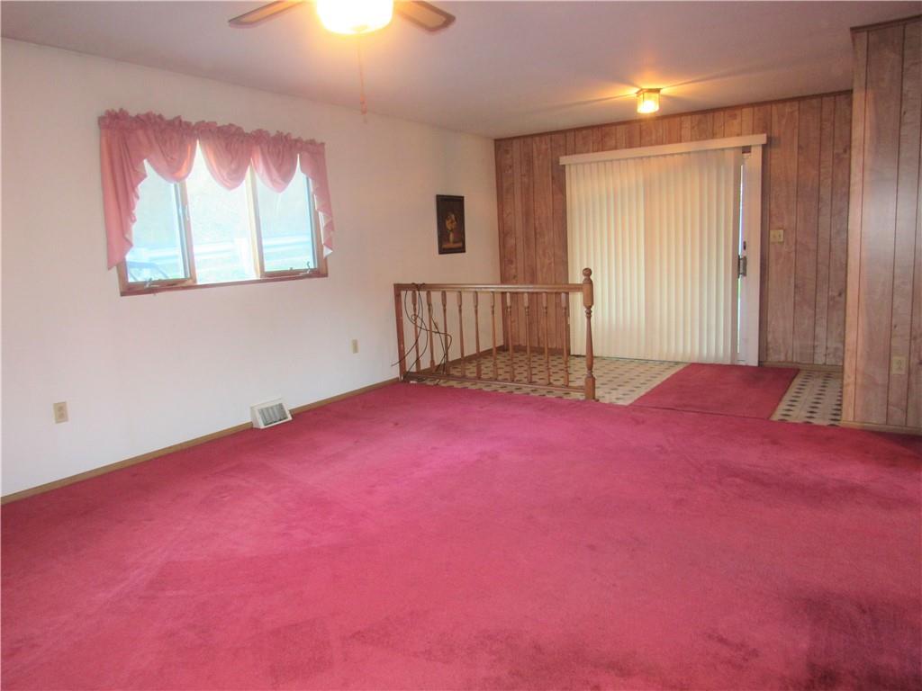 1460 Bakerstown Road Tarentum, PA 15084 - Photo 14 of 23