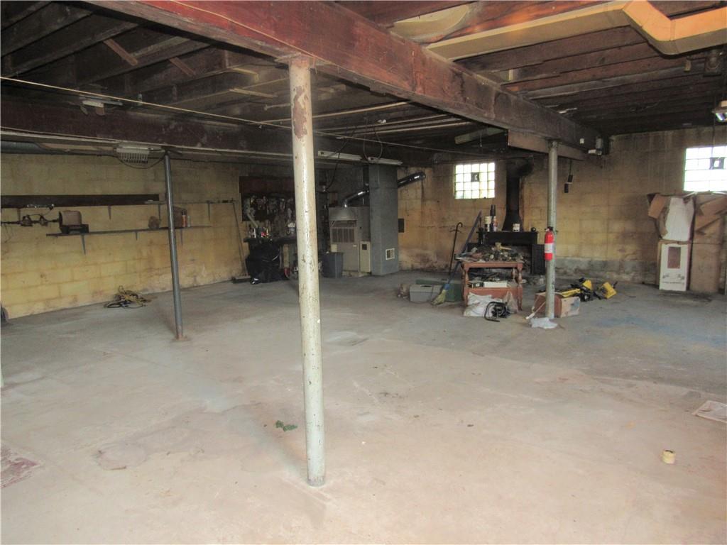 1460 Bakerstown Road Tarentum, PA 15084 - Photo 19 of 23
