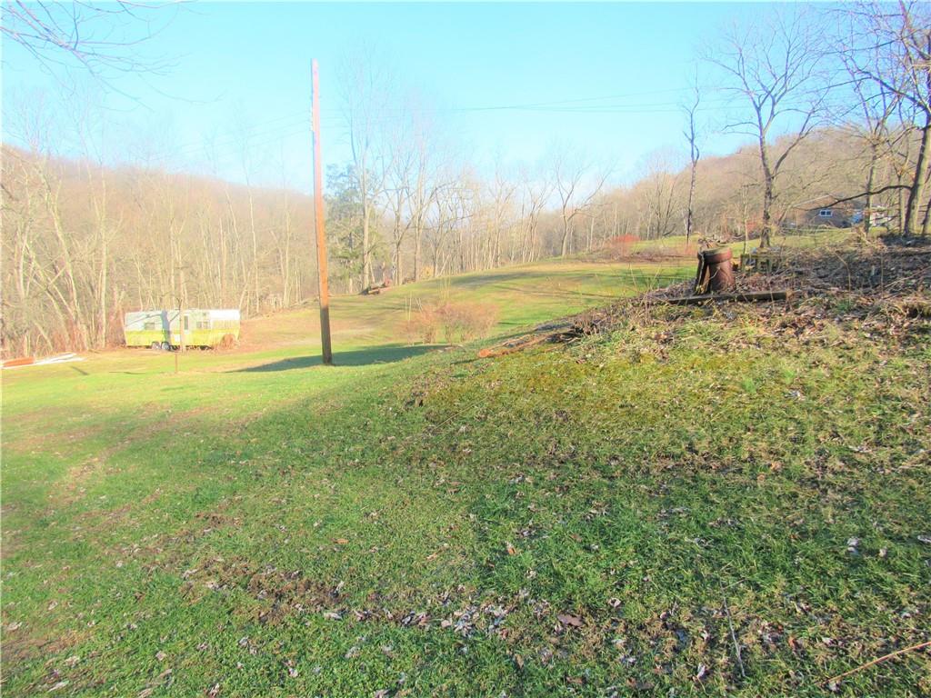 1460 Bakerstown Road Tarentum, PA 15084 - Photo 22 of 23