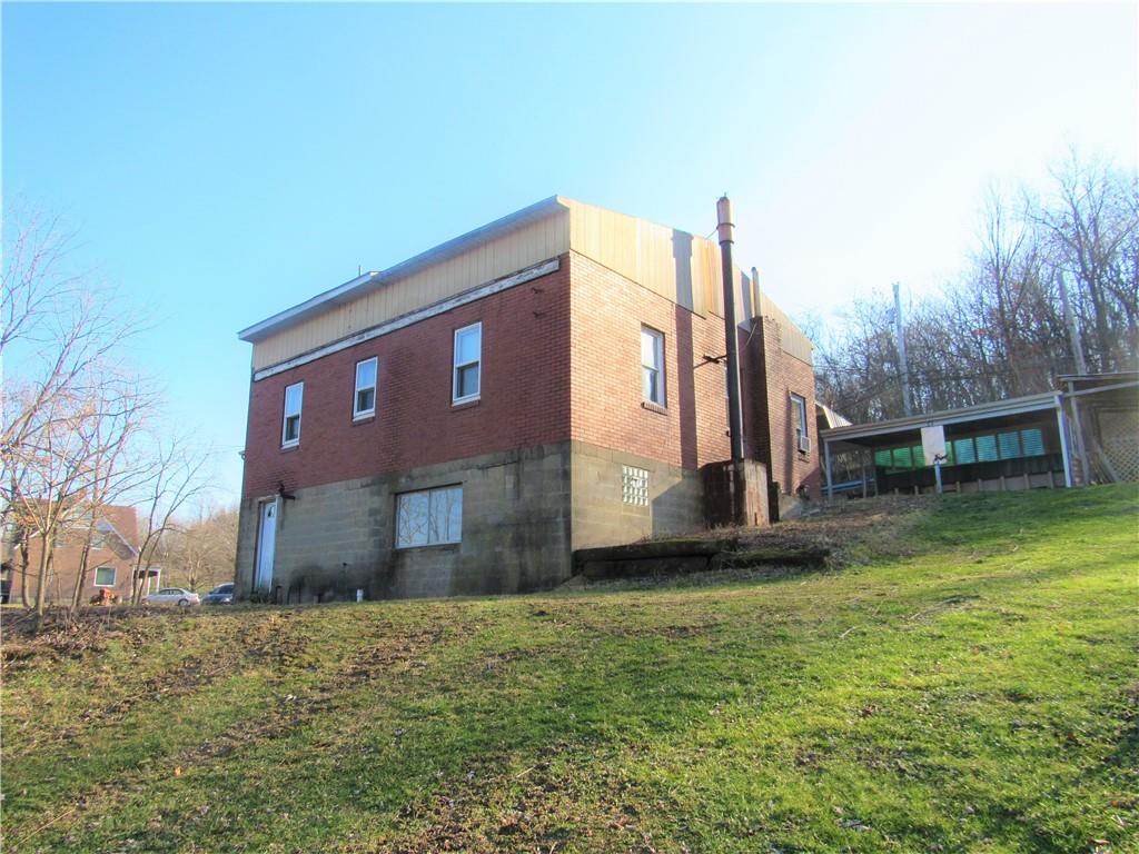 1460 Bakerstown Road Tarentum, PA 15084 - Photo 5 of 23