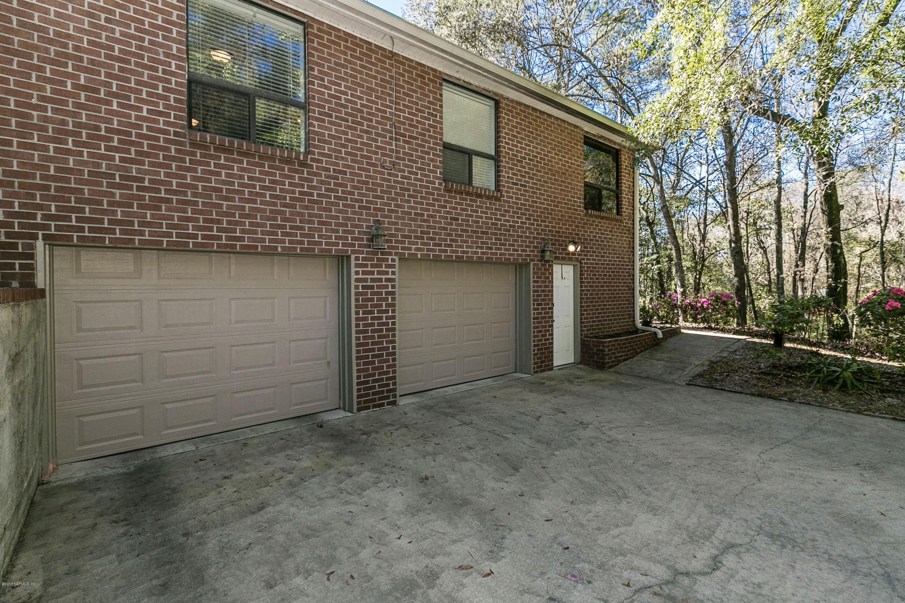 166 Wesley Road Green Cove Springs, FL 32043 - Photo 23 of 26 019_Garage