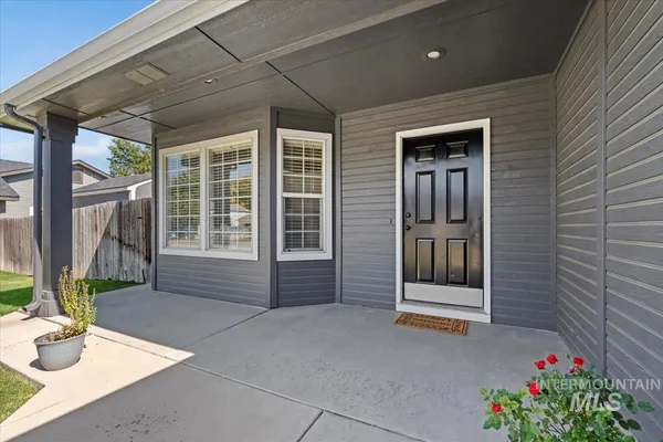 $440,000 | 1050 North Haven Cove Avenue, Meridian, ID 83642