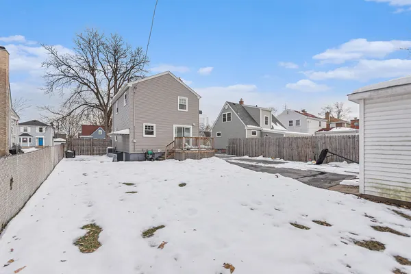$300,000 | 2316 South 10th Avenue, Broadview, IL 60155