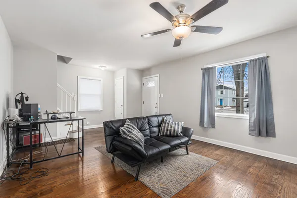 $300,000 | 2316 South 10th Avenue, Broadview, IL 60155