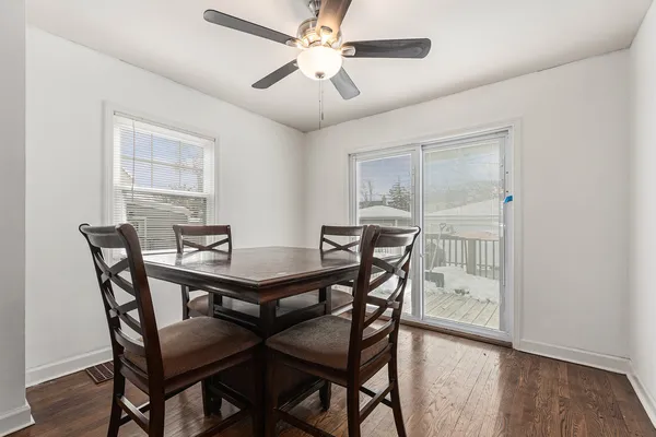 $300,000 | 2316 South 10th Avenue, Broadview, IL 60155