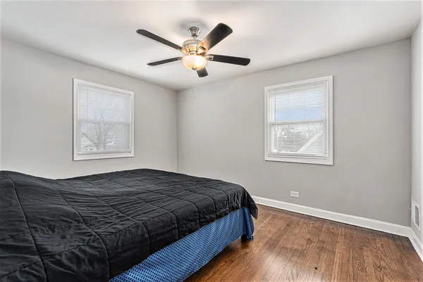 $300,000 | 2316 South 10th Avenue, Broadview, IL 60155