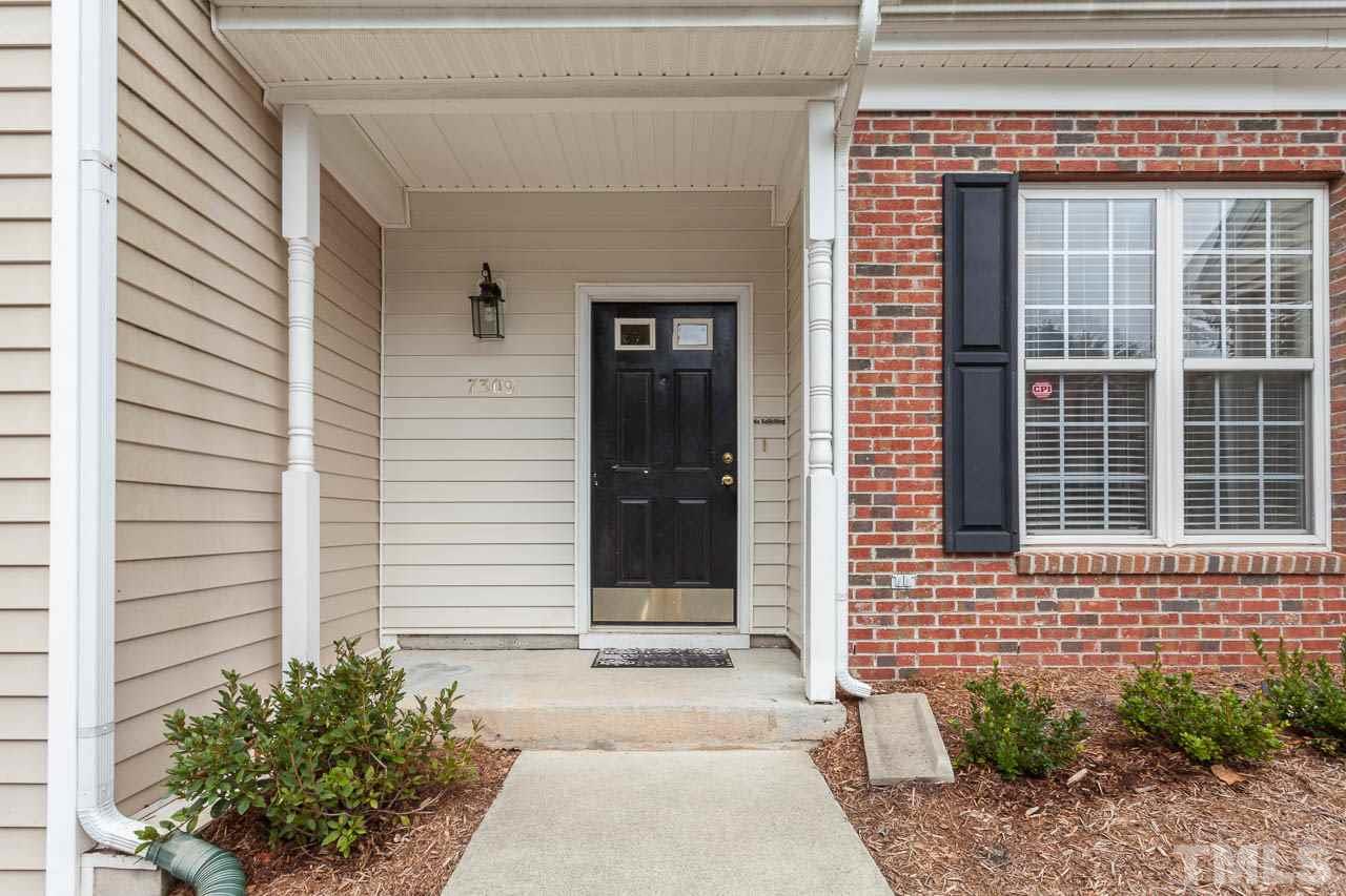 7309 Bonnie Ridge Court Raleigh, NC 27615 - Photo 4 of 21