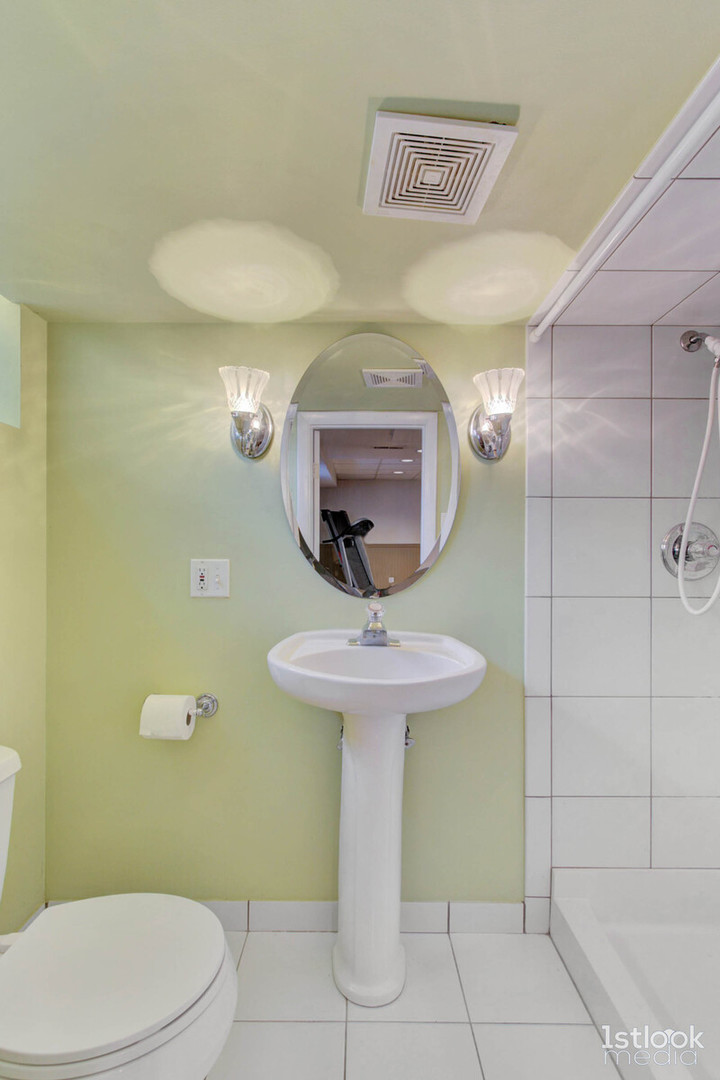 1112 Potter Road Park Ridge, IL 60068 - Photo 20 of 26