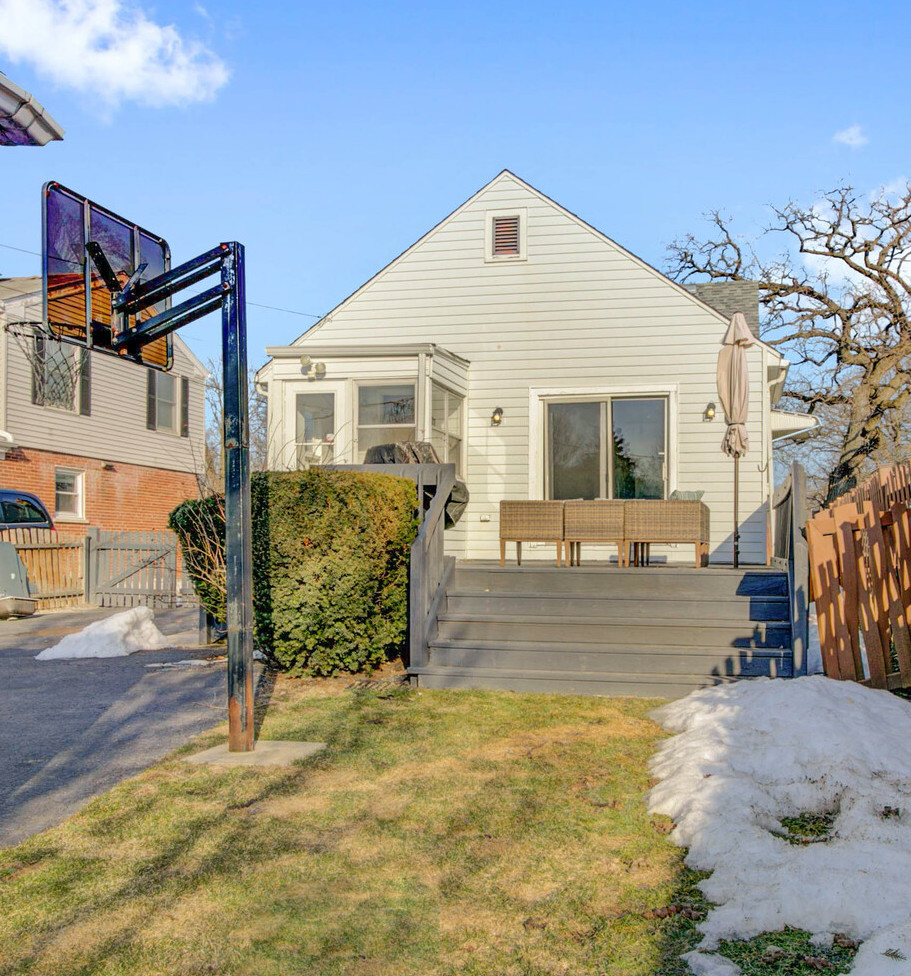 1112 Potter Road Park Ridge, IL 60068 - Photo 23 of 26