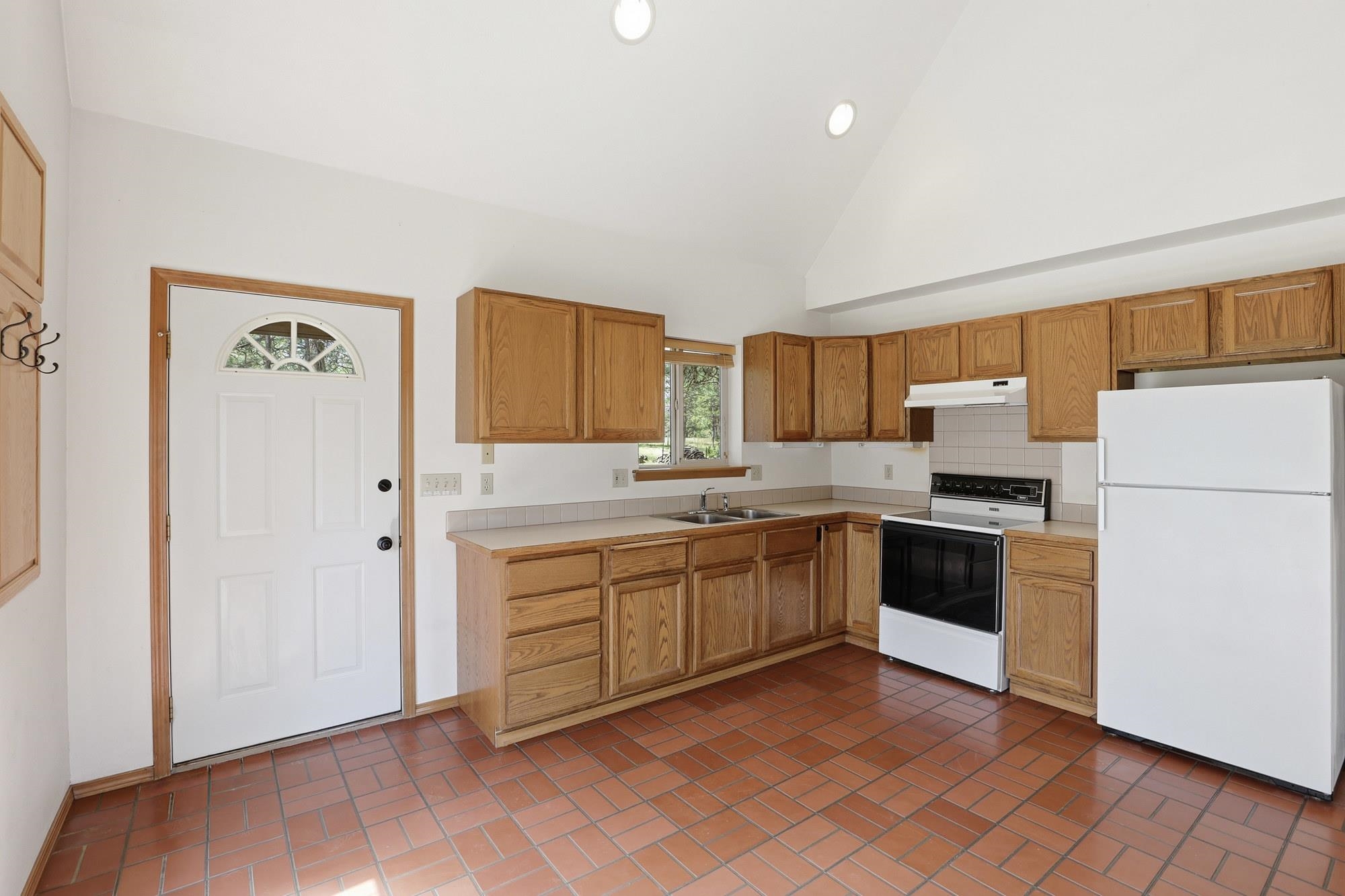 25207 South Rupp Road Cheney, WA 99004 - Photo 6 of 39