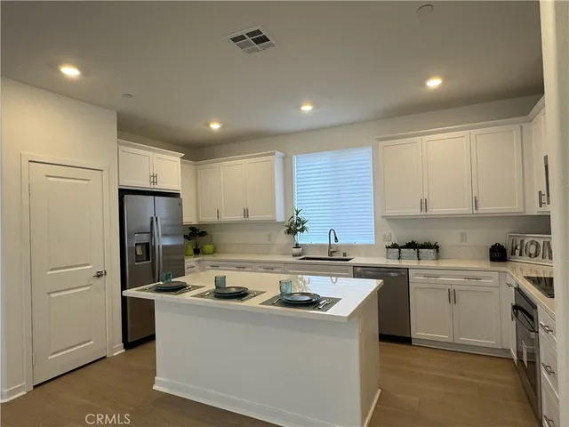 $3,200 | 31379 Lolite Drive, Winchester, CA 92596