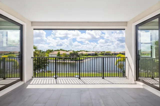 $2,390,000 | 106 Crimson Isles Drive, Jupiter, FL 33478
