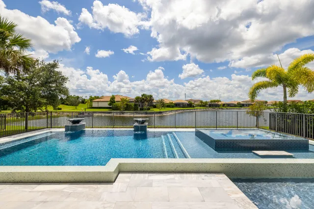 $2,390,000 | 106 Crimson Isles Drive, Jupiter, FL 33478