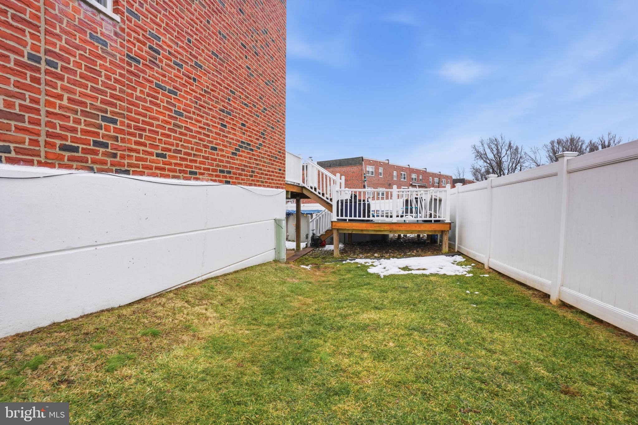 12701 Medford Road Philadelphia, PA 19154 - Photo 24 of 33 Side Yard