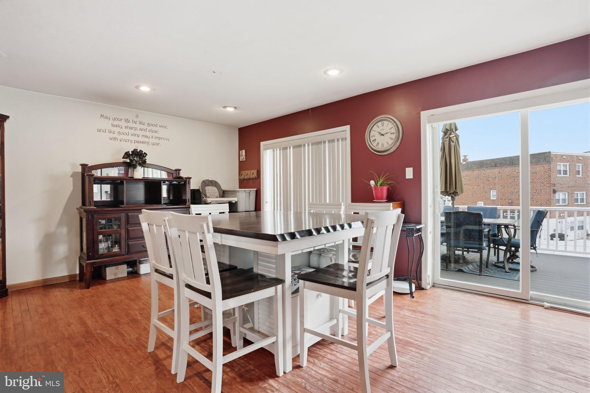 12701 Medford Road Philadelphia, PA 19154 - Photo 10 of 33 Dining Area to deck