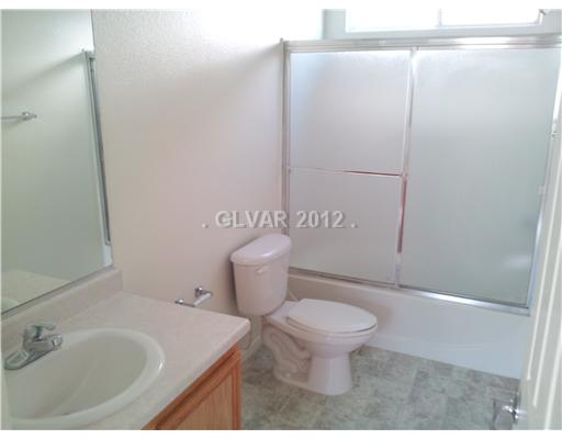 629 Monument Point Street Henderson, NV 89002 - Photo 12 of 13 Bathroom.
