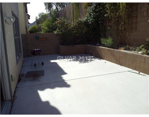 629 Monument Point Street Henderson, NV 89002 - Photo 13 of 13 Yard/Garden.