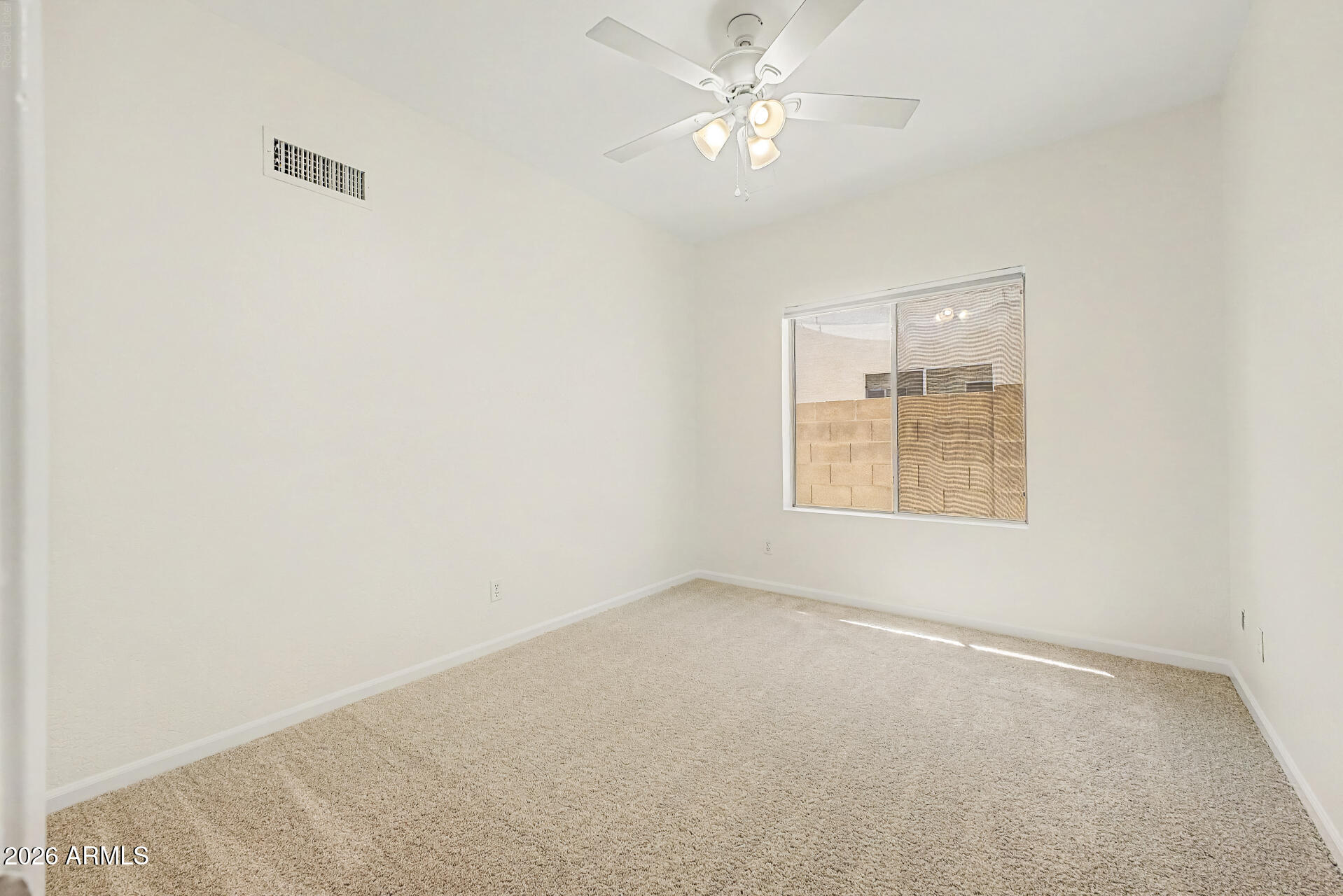655 West Silver Creek Road Gilbert, AZ 85233 - Photo 28 of 40 27 Silver Creek