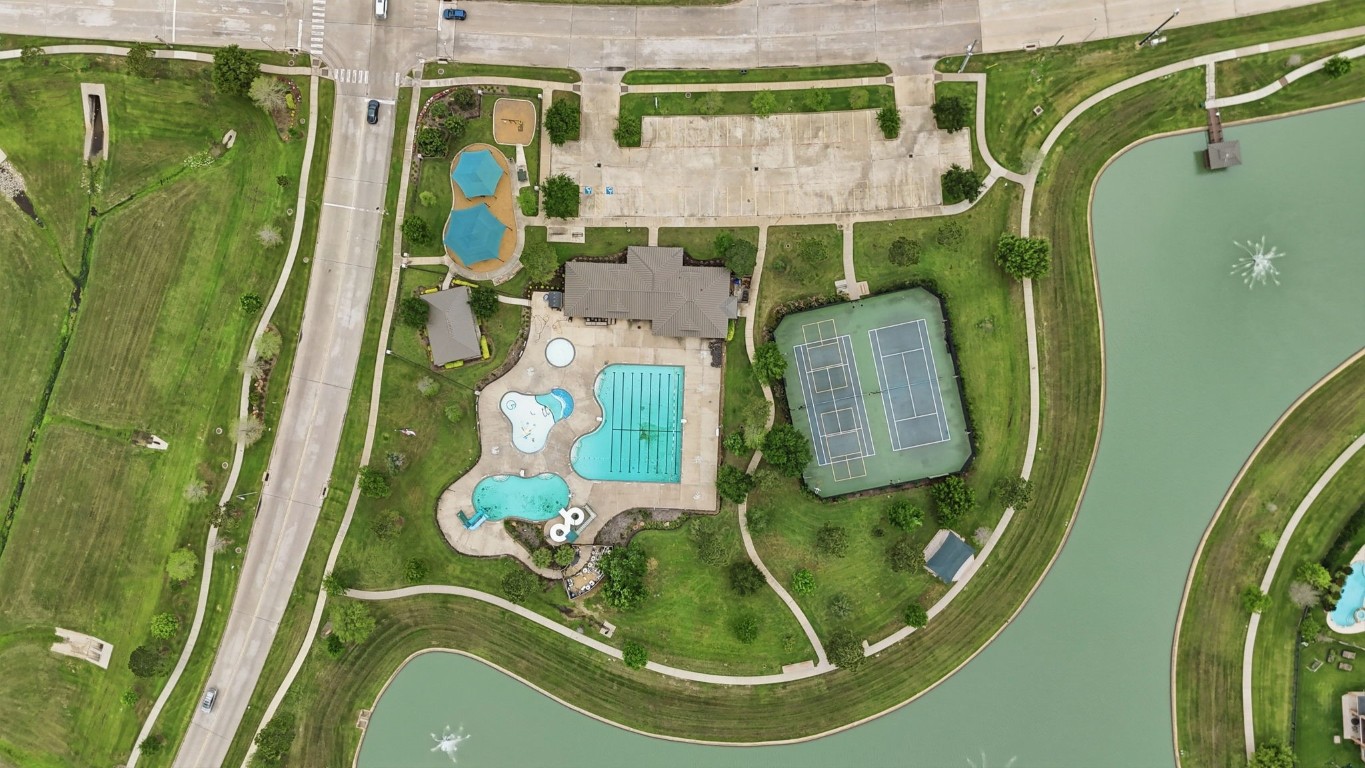 3301 Remington Rise Lane Katy, TX 77494 - Photo 49 of 50 an aerial view of a swimming pool