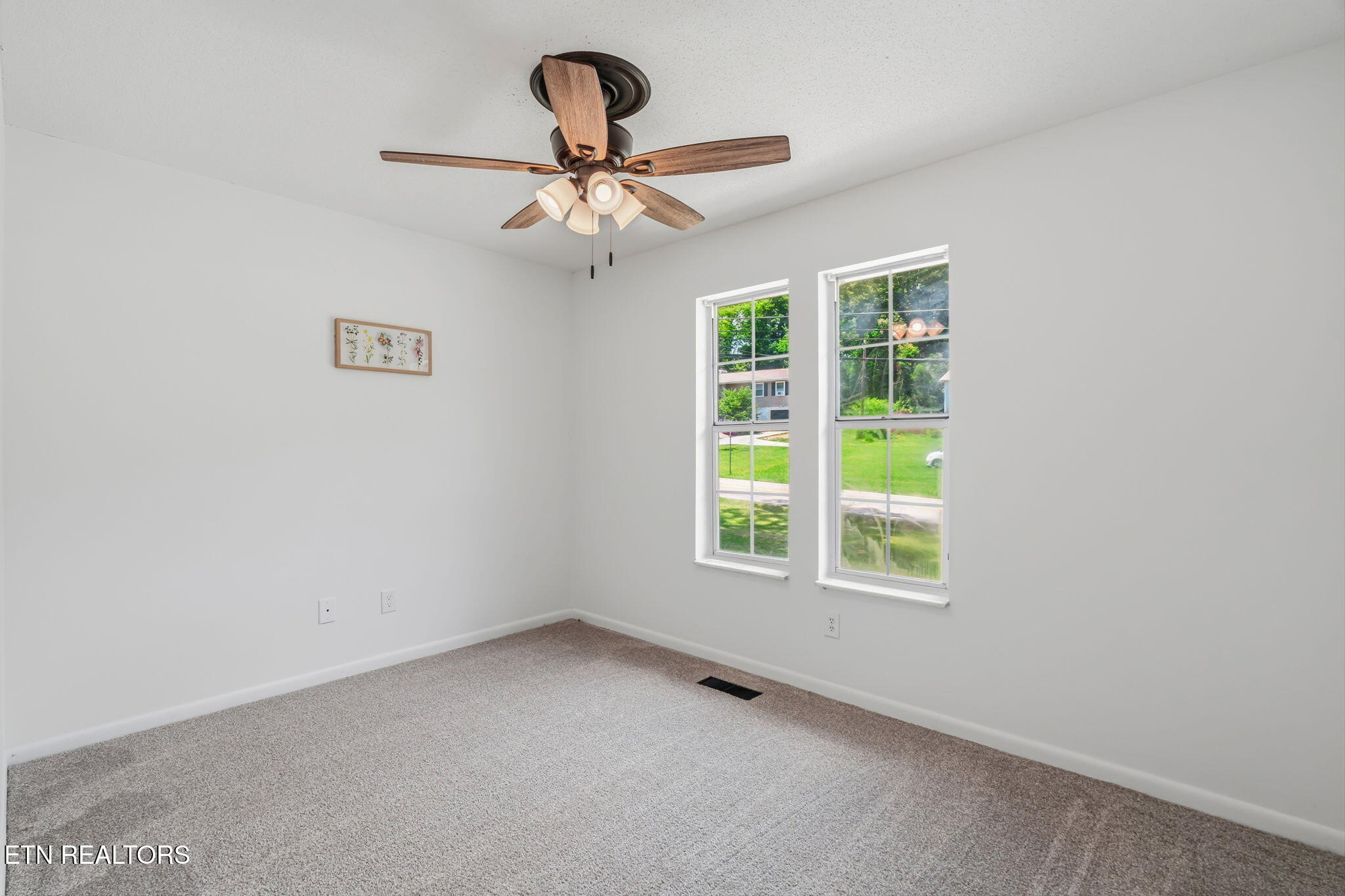 10008 Bluegrass Road Knoxville, TN 37922 - Photo 22 of 43 22-web-or-mls-10008 Bluegrass Road-22