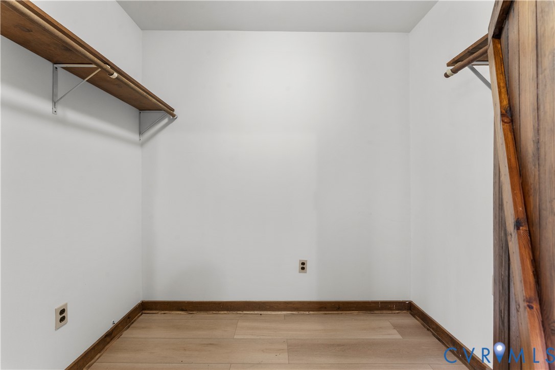 45 Morningside Road Cartersville, VA 23027 - Photo 38 of 50 a view of a small room