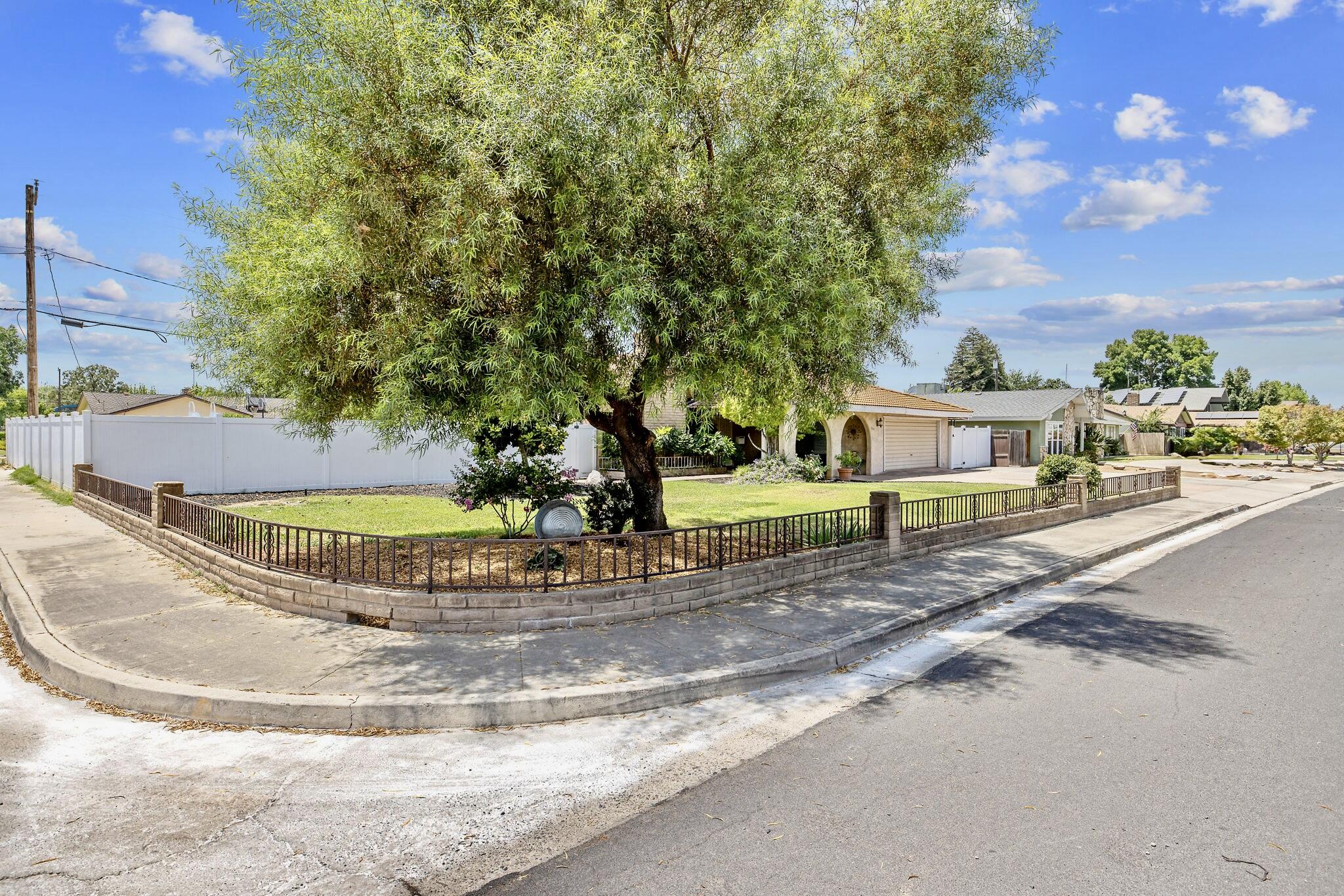 700 West Pine Street Exeter, CA 93221 - Photo 66 of 67