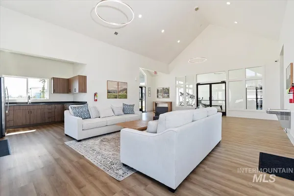 $496,880 | 728 South Calhoun Lane, Star, ID 83669