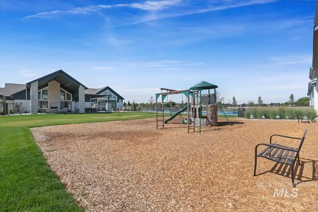 $499,880 | 728 South Calhoun Lane, Star, ID 83669