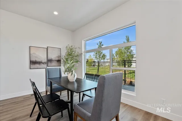 $496,880 | 728 South Calhoun Lane, Star, ID 83669