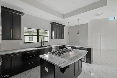 $1,424,000 | 3505 Northwest 44th Avenue, Cape Coral, FL 33993