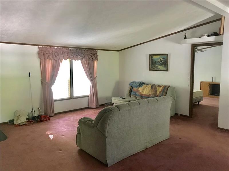239 Parnell Road Confluence, PA 15424 - Photo 17 of 22