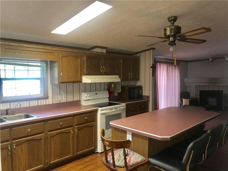 239 Parnell Road Confluence, PA 15424 - Photo 7 of 22