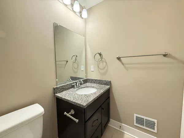 $3,200 | 2564 West Towne Street, Ann Arbor, MI 48103