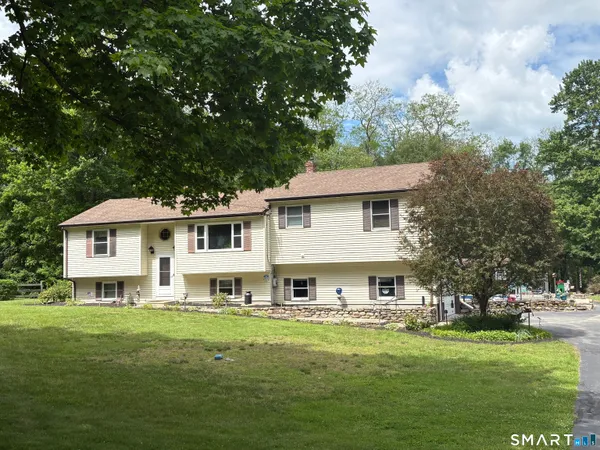 $549,900 | 219 Kimball Road, Lisbon, CT 06351