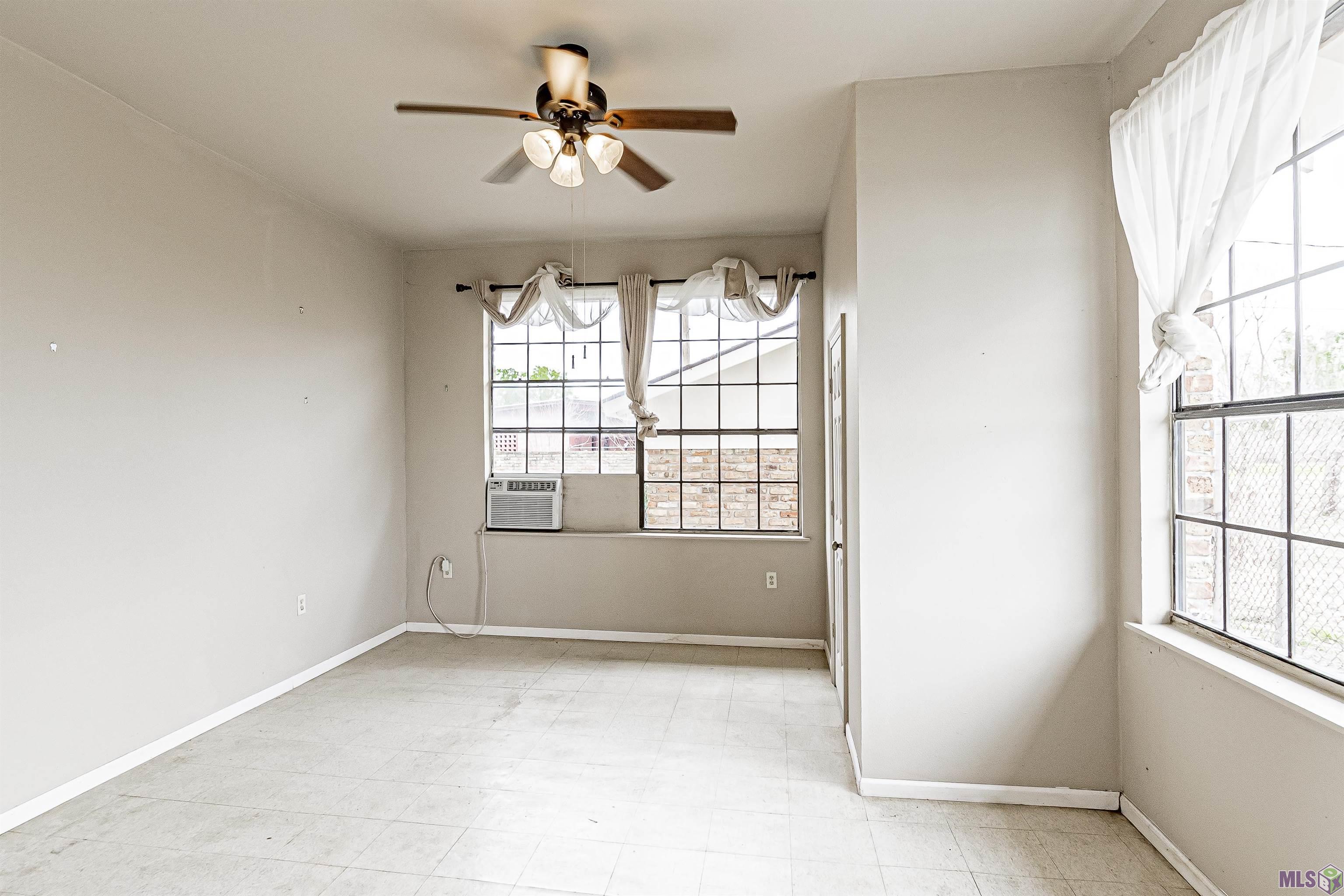 5511 River Road Port Allen, LA 70767 - Photo 17 of 24 Guest House