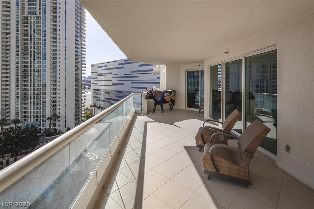 2747 Paradise Road, Unit 1403 Las Vegas, NV 89109 - Photo 18 of 40