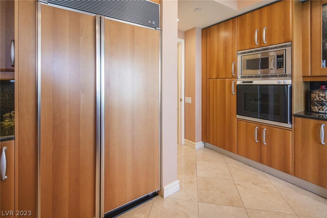 2747 Paradise Road, Unit 1403 Las Vegas, NV 89109 - Photo 24 of 40