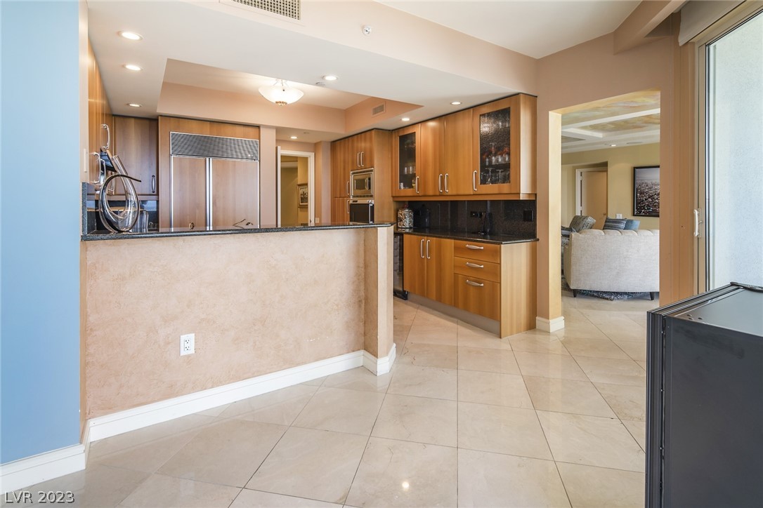 2747 Paradise Road, Unit 1403 Las Vegas, NV 89109 - Photo 29 of 40
