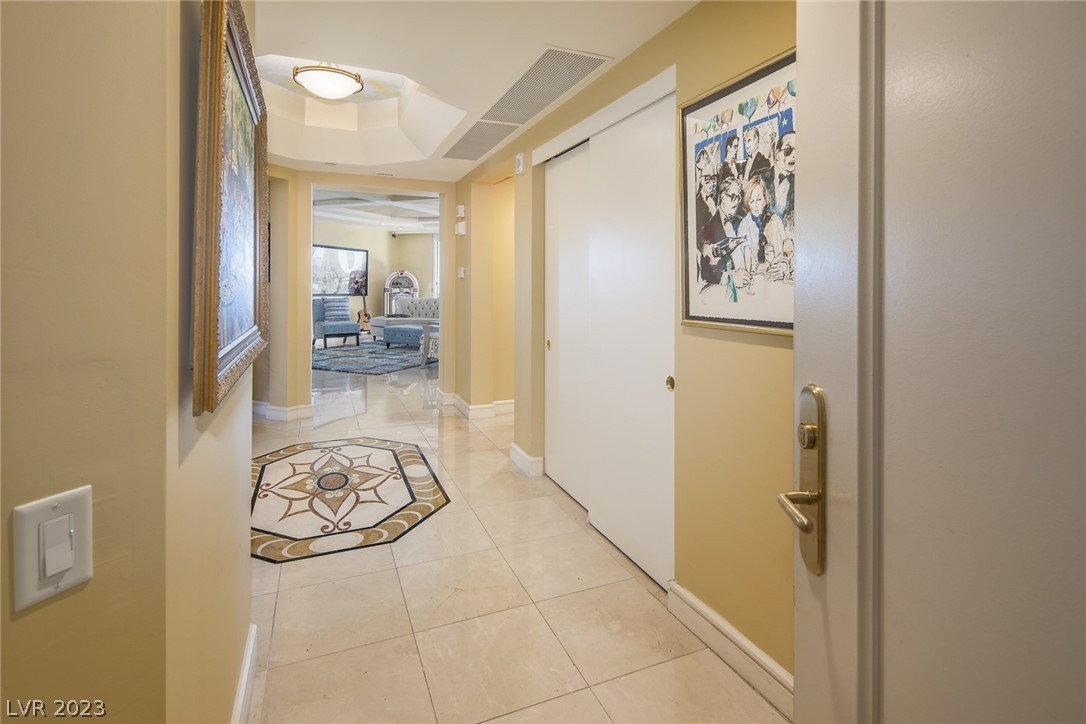 2747 Paradise Road, Unit 1403 Las Vegas, NV 89109 - Photo 7 of 40