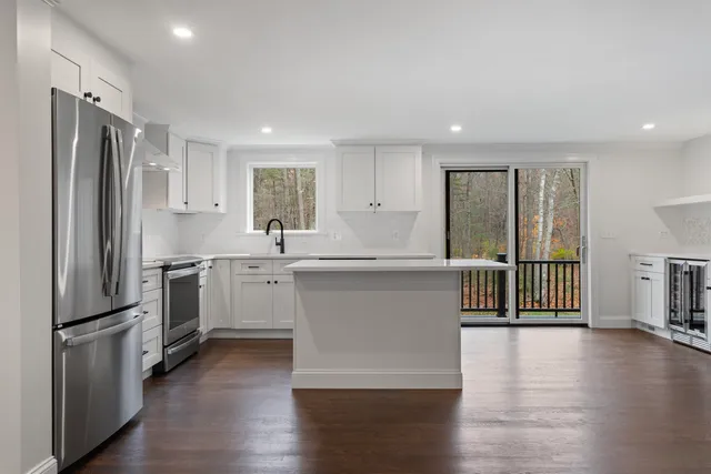 $1,450,000 | 137 Walker Bungalow Road, Portsmouth, NH 03801