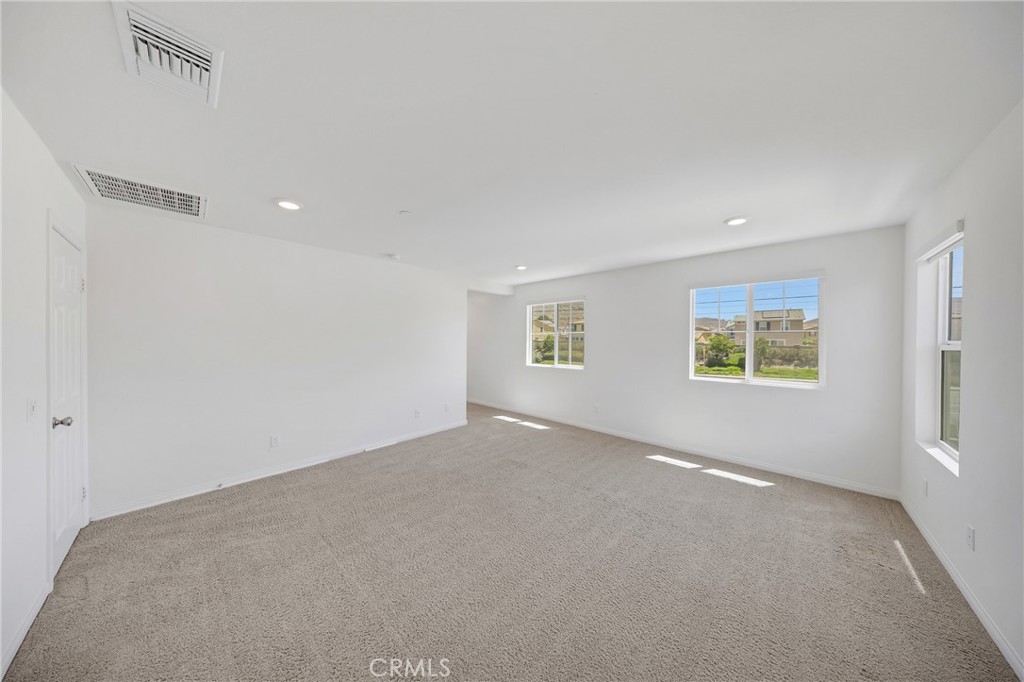 7560 Citrusmoon Court Riverside, CA 92507 - Photo 44 of 62 Primary Bedroom