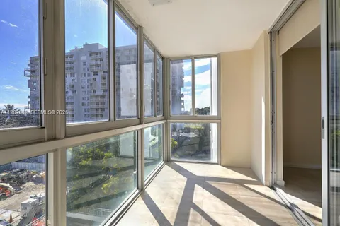 $520,000 | 145 Southeast 25th Road, Unit 502, Miami, FL 33129
