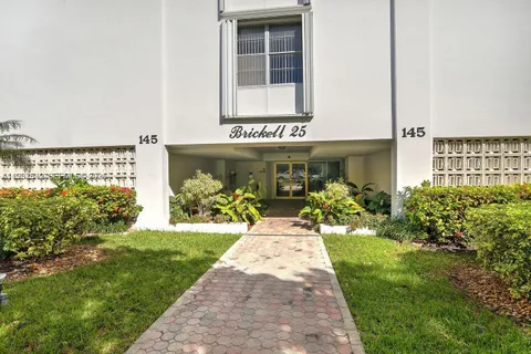 $520,000 | 145 Southeast 25th Road, Unit 502, Miami, FL 33129