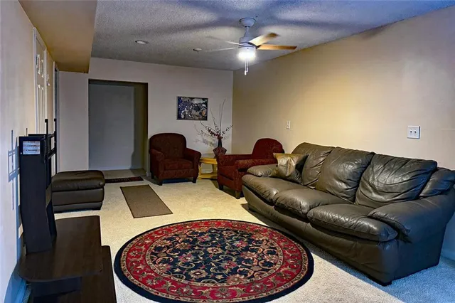 $1,400 | 3550 River Trace Drive, Johns Creek, GA 30022