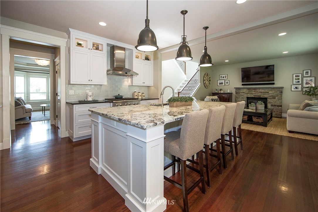 8511 Northeast 198th Street Bothell, WA 98011 - Photo 5 of 25