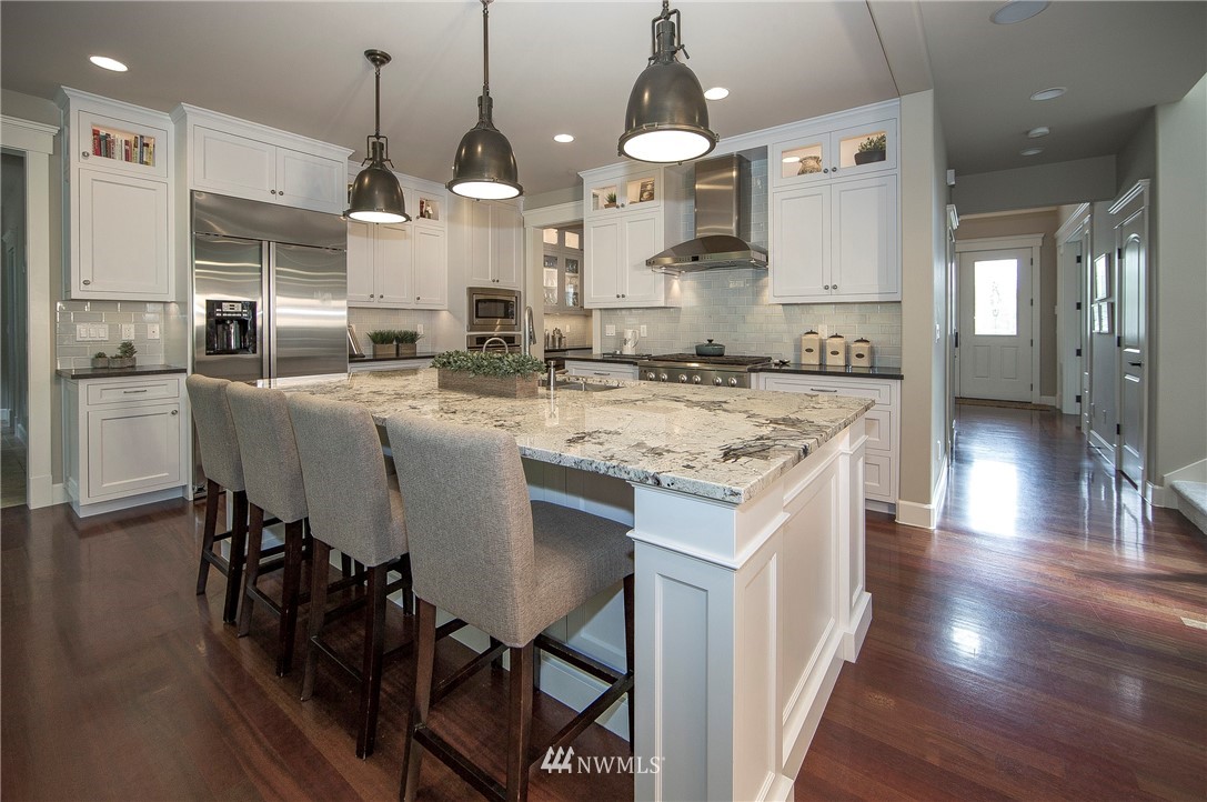 8511 Northeast 198th Street Bothell, WA 98011 - Photo 6 of 25