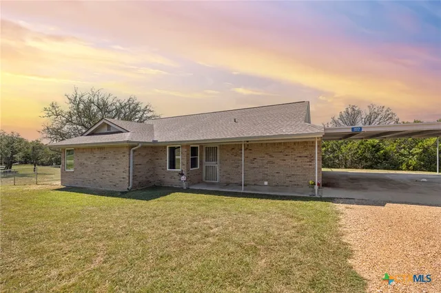 $254,900 | 1012 Cherokee Trail, Kempner, TX 76539